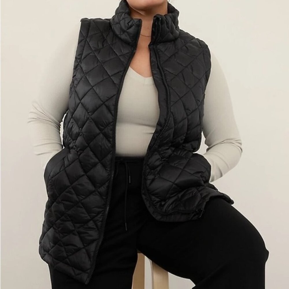 Athleta Whisper Featherless Vest, Size XL, Black